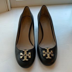 Tory Burch Size 8 Black Leather Heel